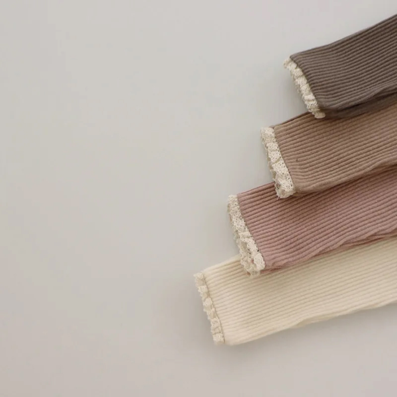Leggings en coton et dentelle  - Baby Clothing Outlet avis et prix